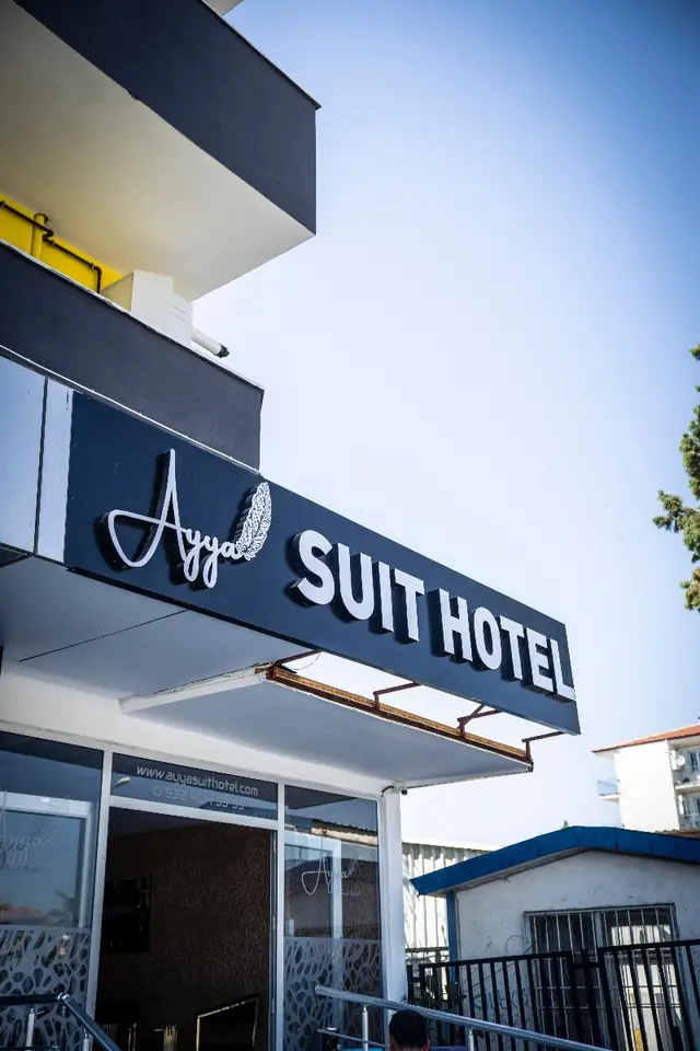 Ayya Sui̇t Hotel