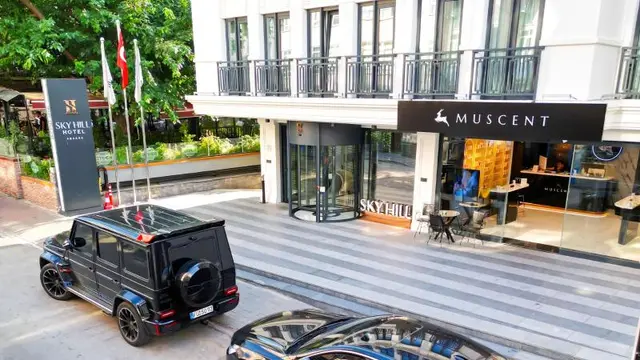 Sky Hi̇ll Hotel