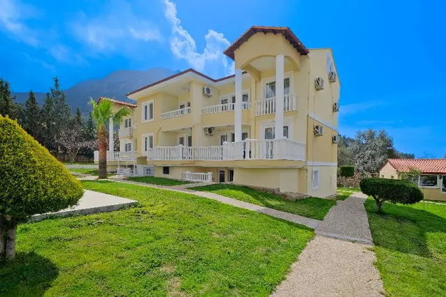 Goldlion Hotel