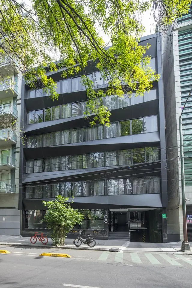Flowsuites Condesa Adults Only