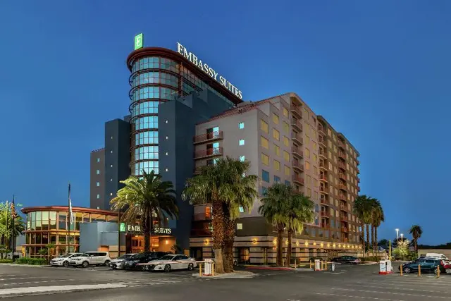 Embassy Suites Hotel Convention Center