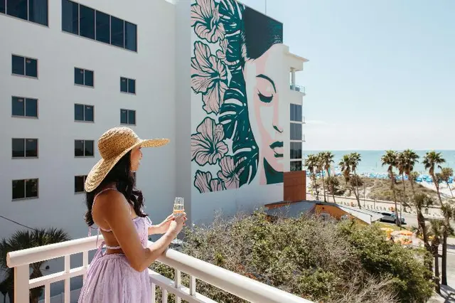 Hiatus Clearwater Beach Curio Collection Hilton