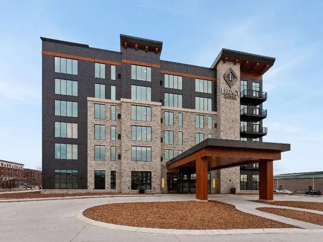 Legacy Hotel Trademark Collection By Wyndham
