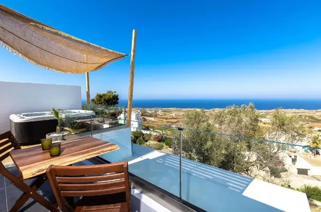 Divino Suites