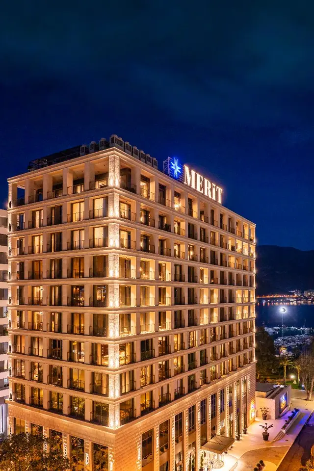 Merit Starlit Hotel & Residence