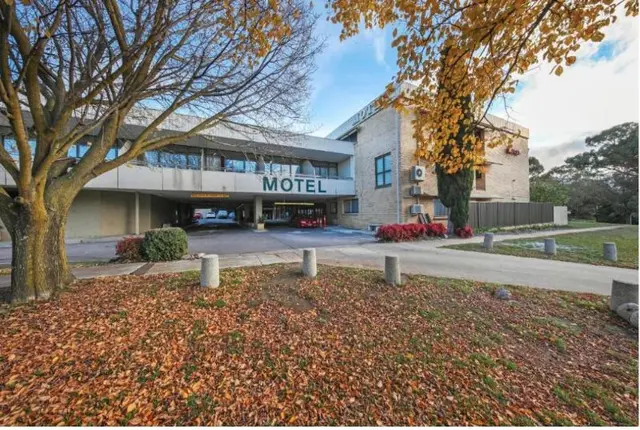 Belconnen Hotel & Serviced Apartments