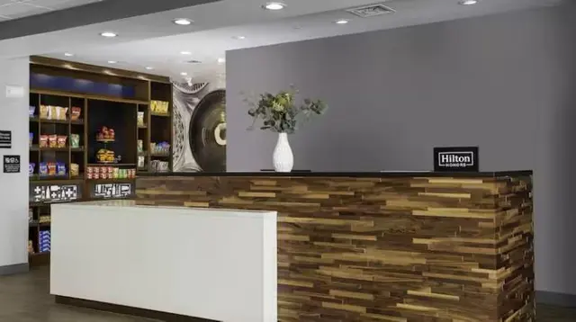 Hampton Inn By Hilton Cabot