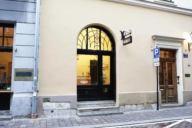 Apartments Roman