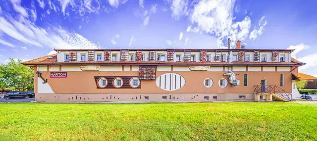 Martoni Resort