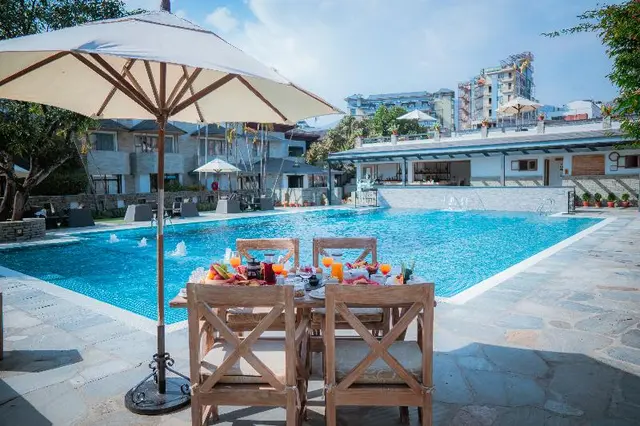 Hotel Barahi Pokhara