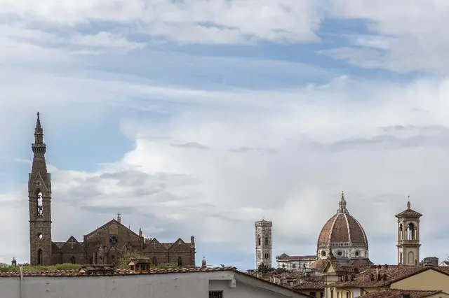 LE REVE DE NAIM Firenze