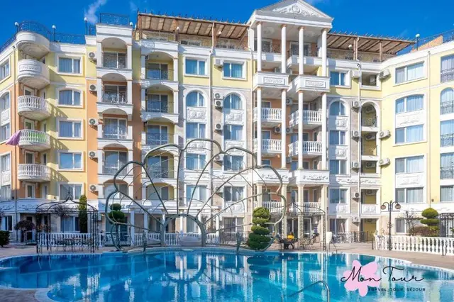 Mon Tour Apartments