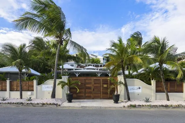 La Villa Hibiscus