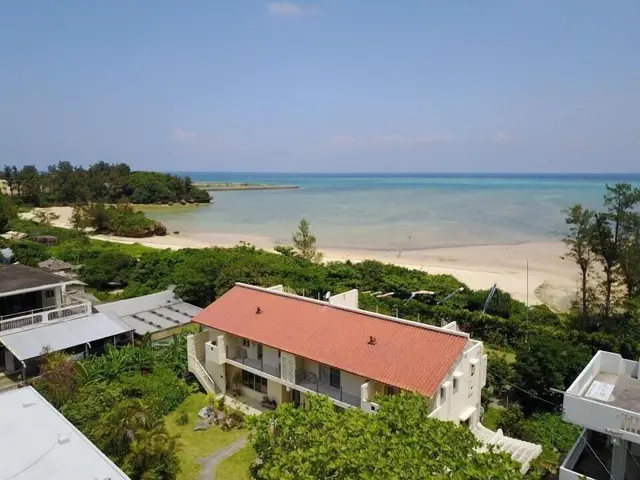 Condominium Arimabaru Beach Resort