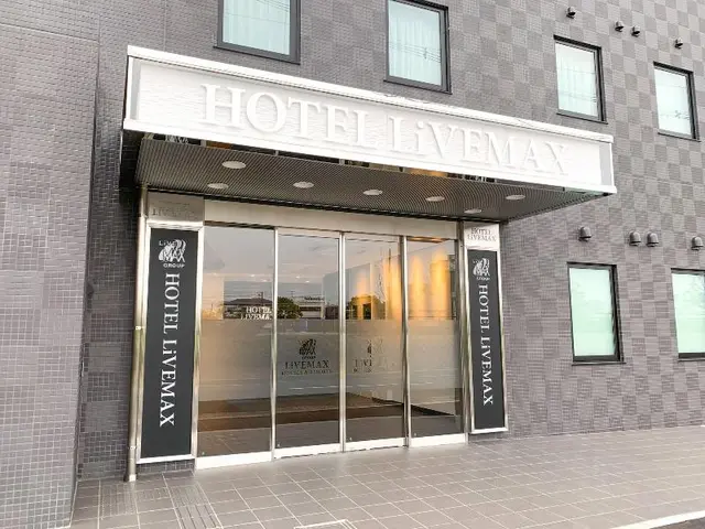 Hotel Livemax Hiroshima Funairimachi Riverside