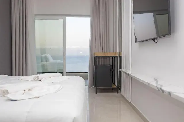 Ray Hotel Corfu