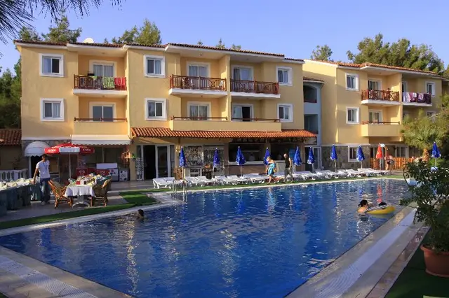 Pine Club Apart Hotel