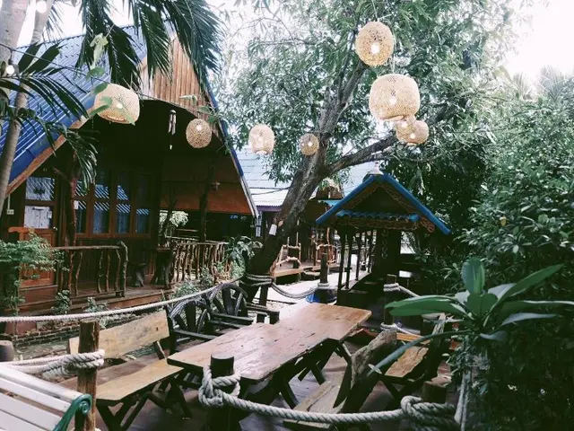 Ruennamyen Resort Amphawa