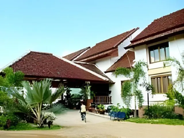 Tak Andaman Resort Hotel Tak