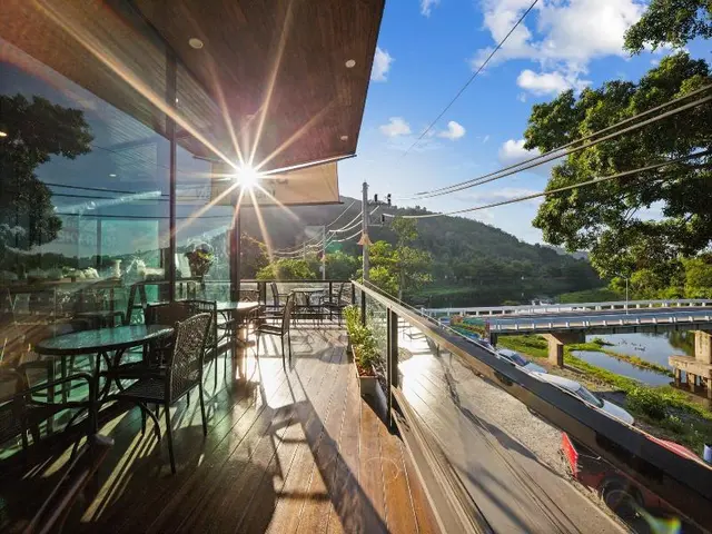 The Sky Roof Homestay Kiriwong