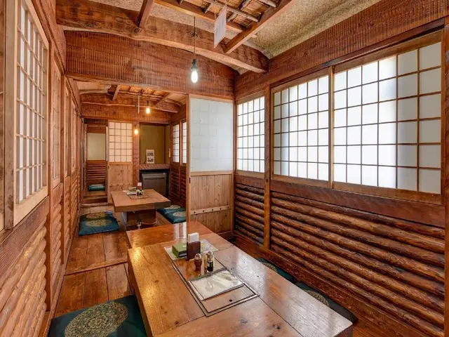 Shokudo And Hotel Kisyapoppo