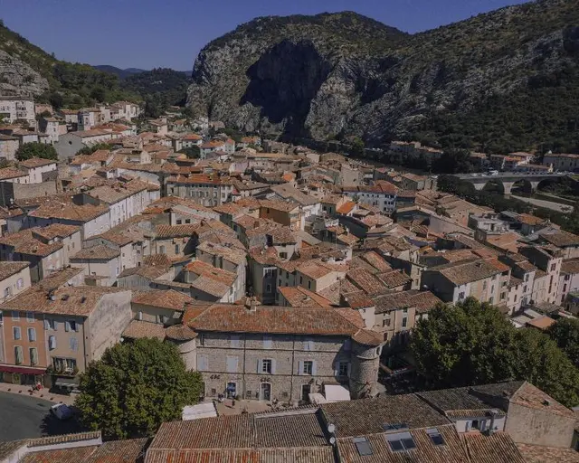 L Ha Tel Du Garage Des Cevennes