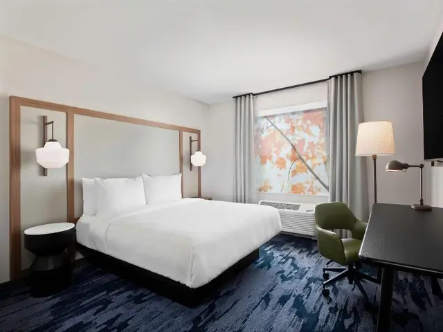Fairfield Inn By Marriott Suites Chino