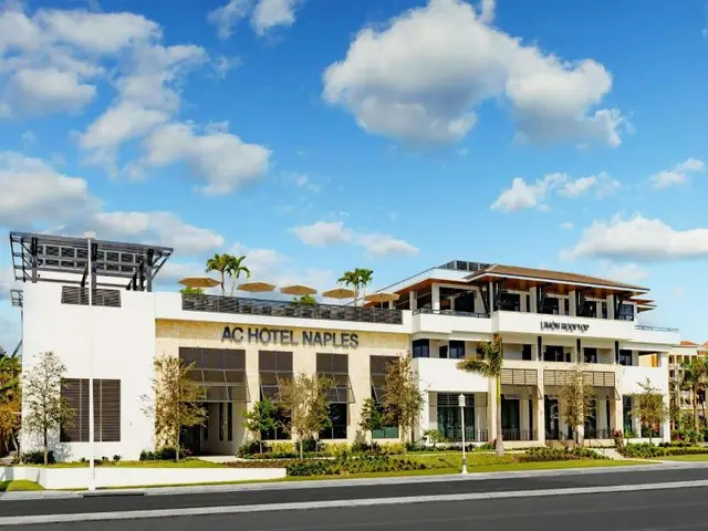 Ac Hotel By Marriott Naples 5th Avenue