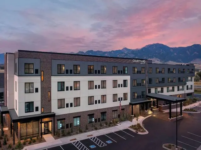 Courtyard By Marriott Bozeman