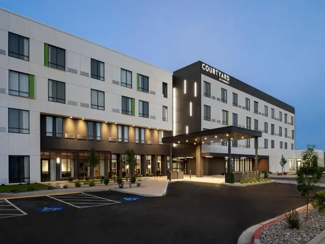 Courtyard By Marriott Pocatello