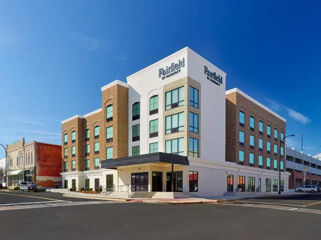Fairfield Inn Suites By Marriott Decatur