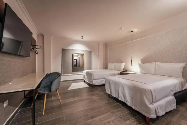Hotel Mid Project