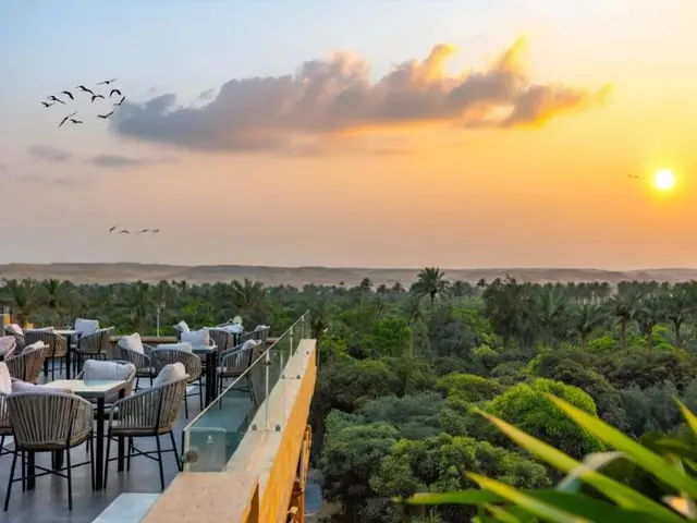 Pyramids Sunrise Inn