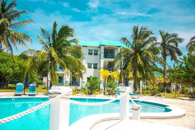 Best Western Grand Baymen Gardens