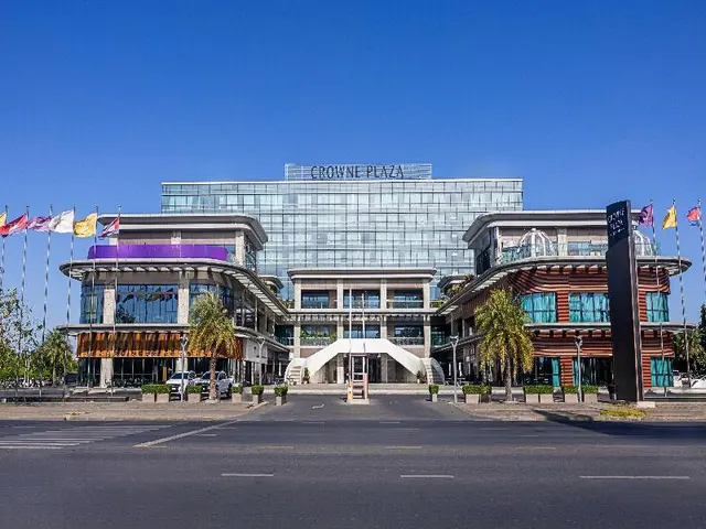 Crowne Plaza Phnom Penh by IHG