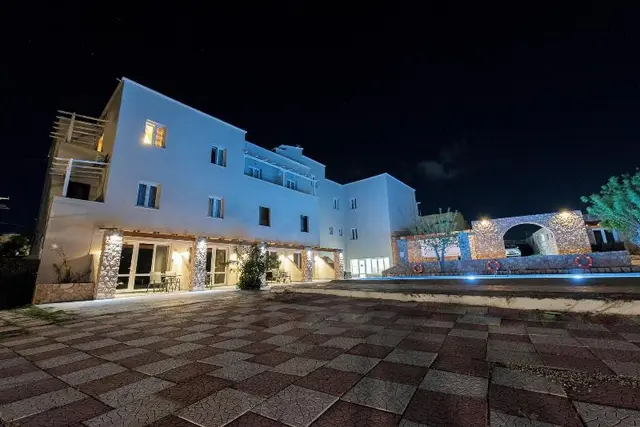Gin Wellness Hotel
