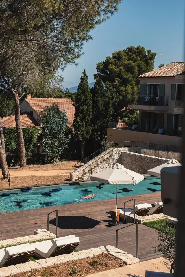 Boutique Ha Tel Et Restaurant Basgi Basgi