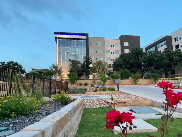 Cambria Hotel Austin Uptown Near The Domain
