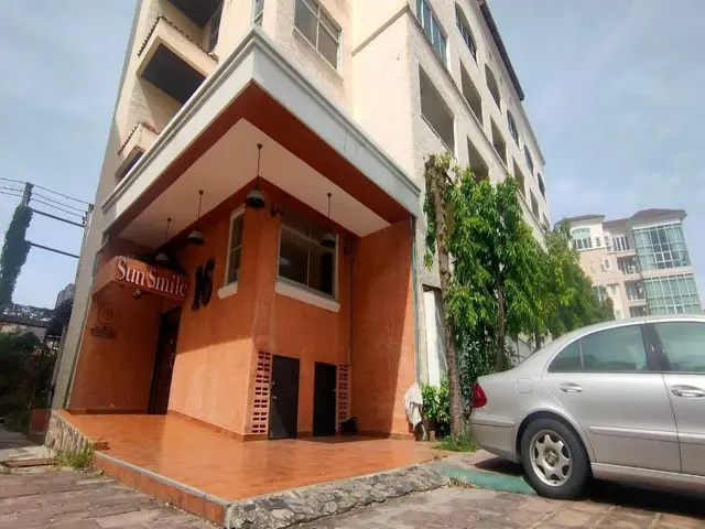 Grandsmile Welnez Condo Pattaya