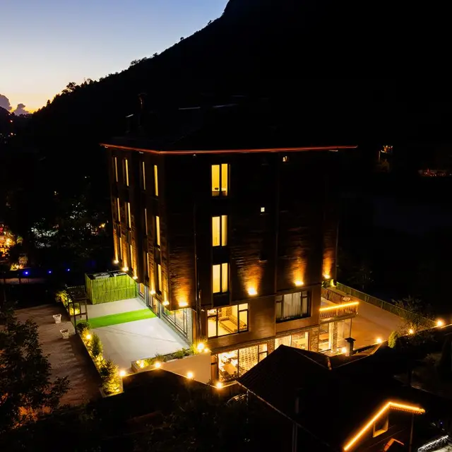 Querencia Suit Hotel