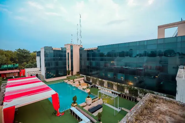 Bel-La Monde Hotel NH8