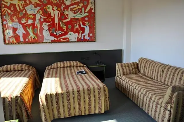 Green Hotel