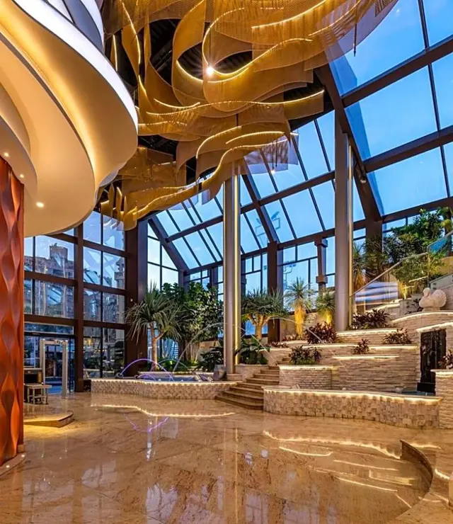 Crowne Plaza Alexandria Mirage by IHG