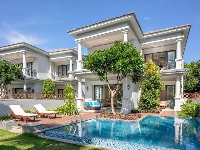 Melia Vinpearl Cam Ranh Beach
