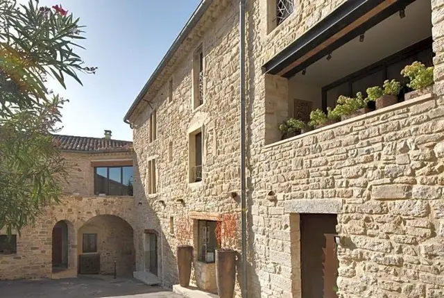 La Maison Du Passage Chambres Spa Et Restaurant
