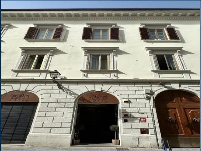 Flom Boutique Hotel