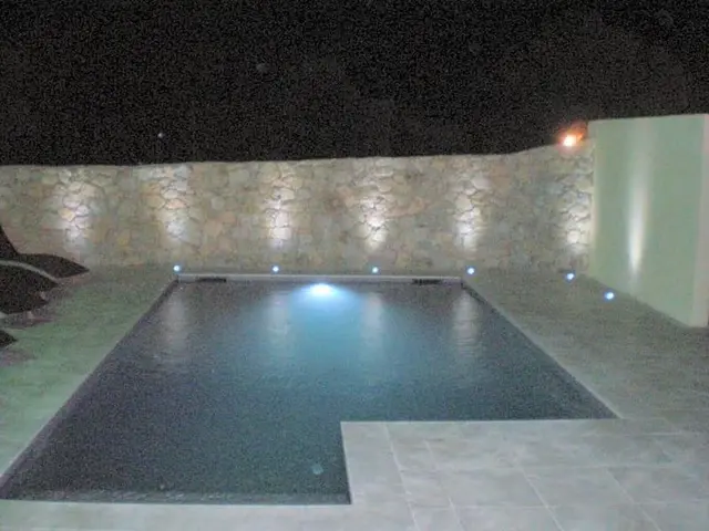 Hv Tel L Alivu
