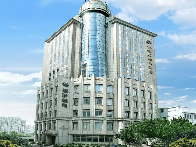 The Bund Riverside