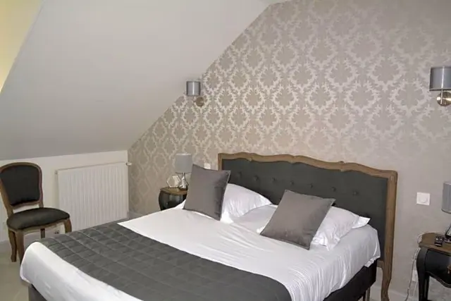 Hotel Le Saint Yves