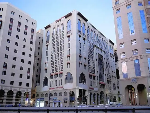Hayah Plaza Hotel